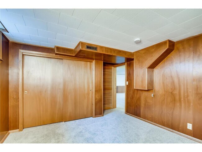 Building Photo - 7428 16th Ave S