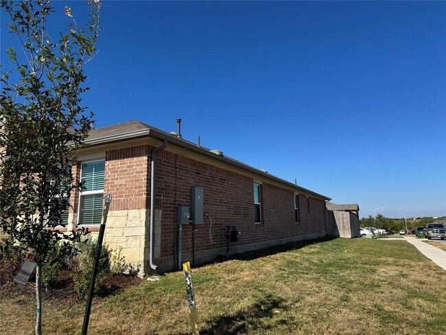 Building Photo - 19516 Ann Richards Ave