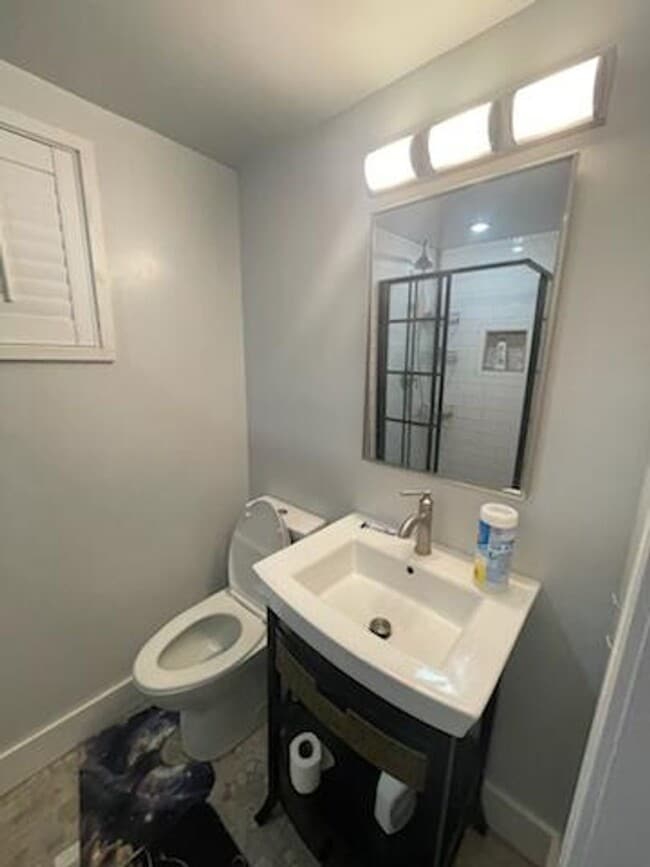 Building Photo - 1036 S 14th St