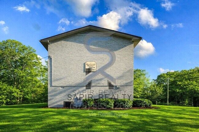 Building Photo - 2045 Alison Ct SW