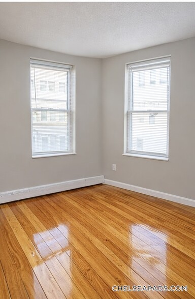 Building Photo - 65 Shawmut St