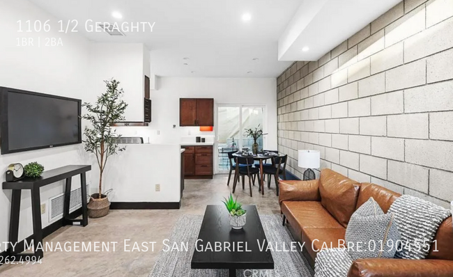 Building Photo - 1106 1/2 Geraghty-