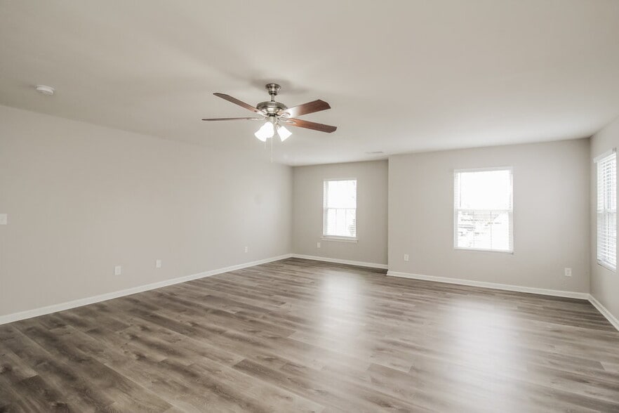 Building Photo - 9818 Steele Meadow Rd