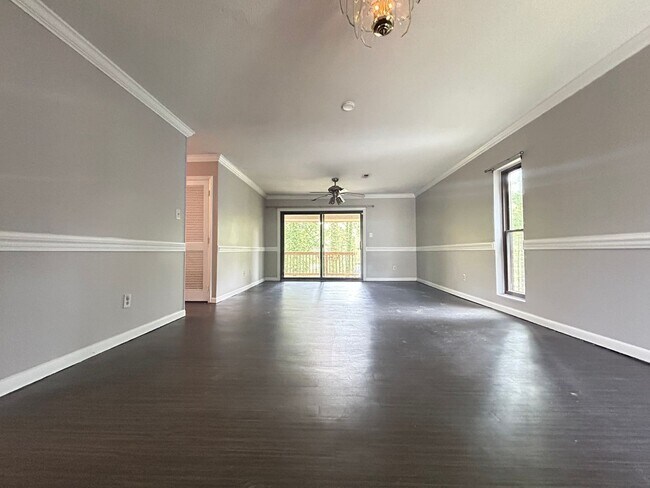Building Photo - Top-Floor 3-Bedroom Condo with Beautiful Water Views – North Raleigh Near North Hills