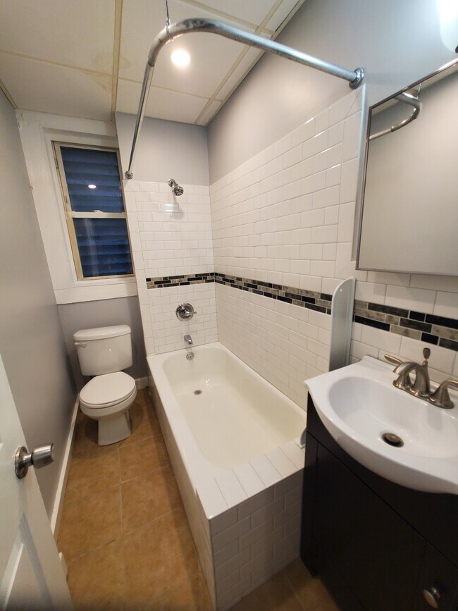 Building Photo - 85 Mill St