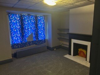 1st Fl Bedroom - 239 Zara St