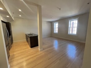 Building Photo - Putnam Hotel – $2,041 – 1 Bedroom/1 Bathroom, 755 SQ.FT. – UTILITIES INCLUDED