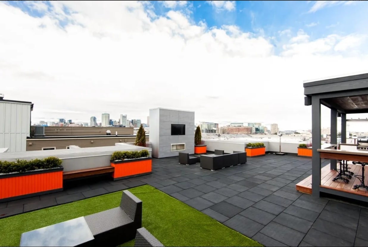 Building Photo - 11 Dorchester St