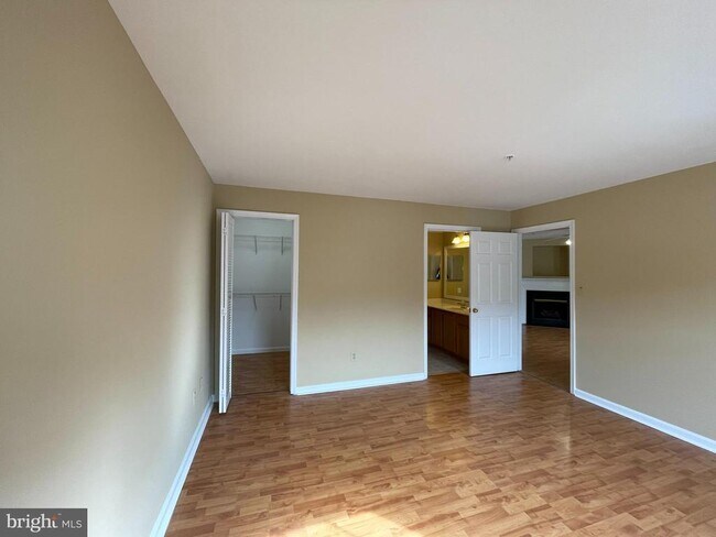 Building Photo - 9131 Gracious End Ct