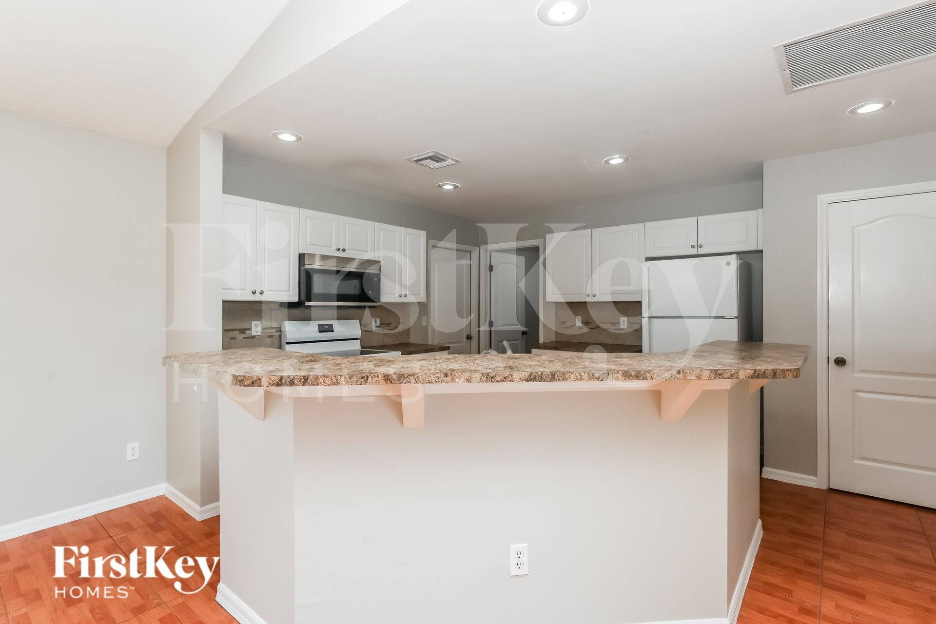 Building Photo - 517 NE 15th Terrace