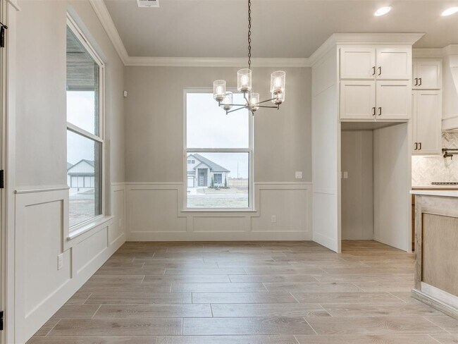 Building Photo - 3005 SW 133rd St