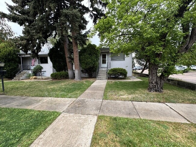 Building Photo - 222 N Logan Ave