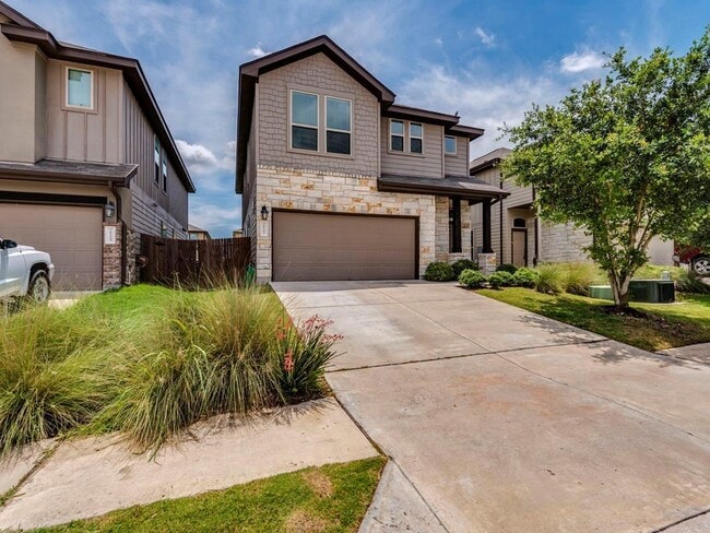 Building Photo - 16101 McAloon Way