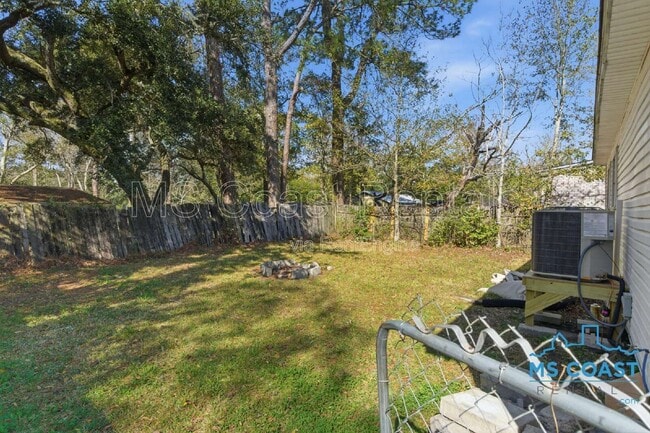 Building Photo - 3007 Meteor St