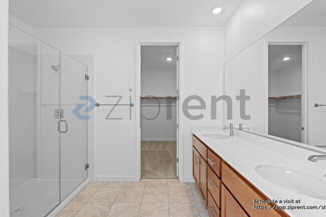 Building Photo - 1710 Halo Ave