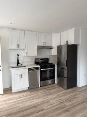 Building Photo - 1411 Mohawk St