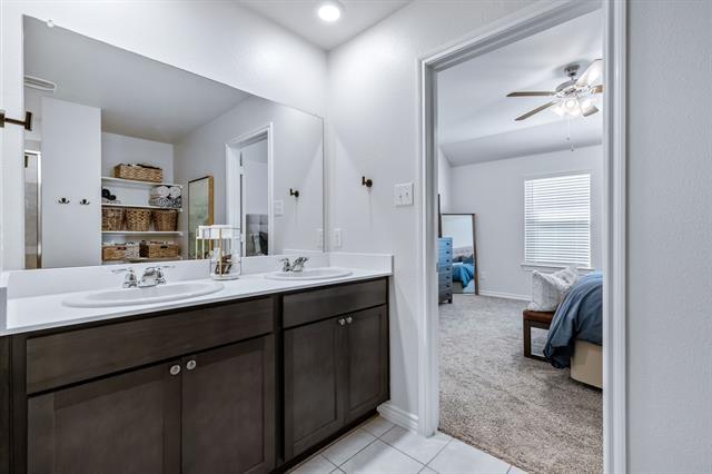 Building Photo - 601 Rawhide Way