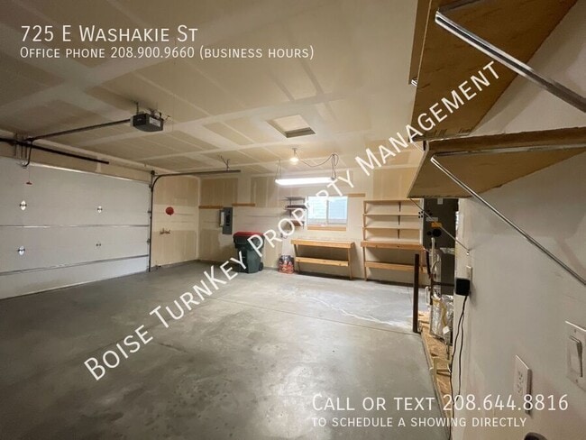 Building Photo - 725 Washakie St E