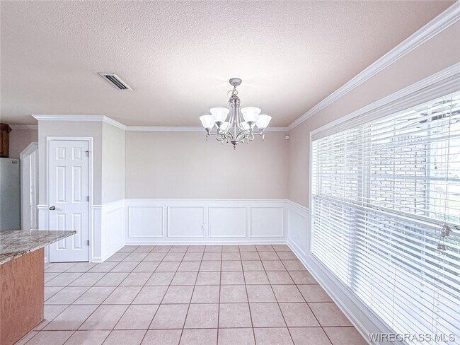 Building Photo - 501 Homestead Way