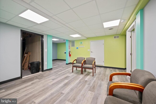 Building Photo - 7917 Wise Ave