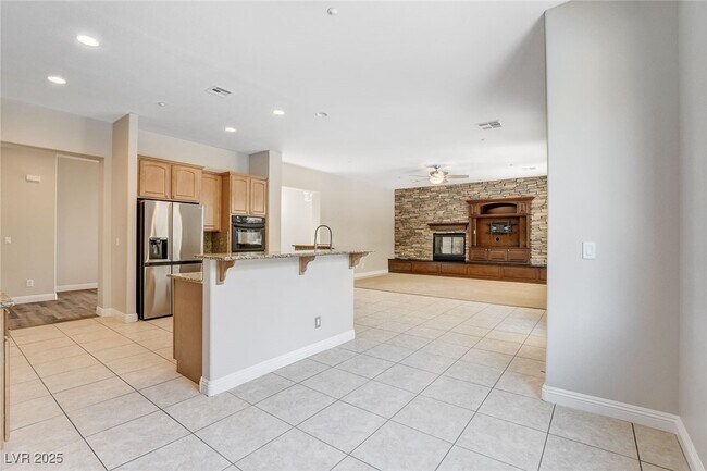 Building Photo - 2411 Winter Cliffs St