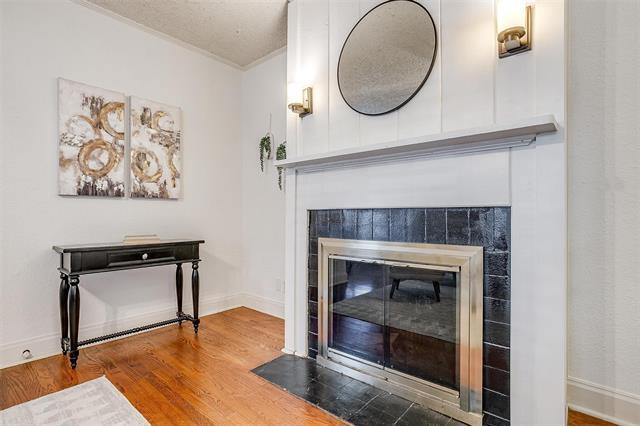 Building Photo - 3824 Birchman Ave