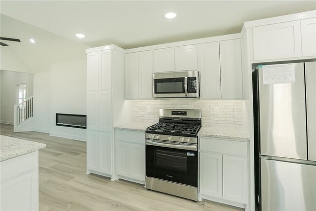 Building Photo - 3213 SW Lovely Ln