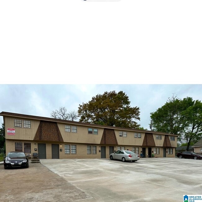 Building Photo - 5424 Ave D