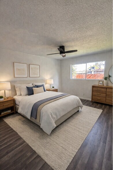 Building Photo - 2123 Down St