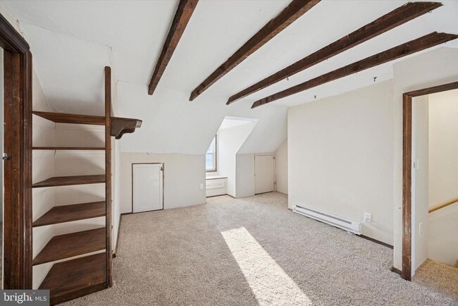 Building Photo - 922 Second Street Pike