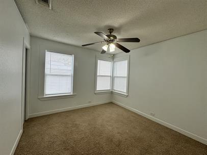 Building Photo - 415 N Doak St