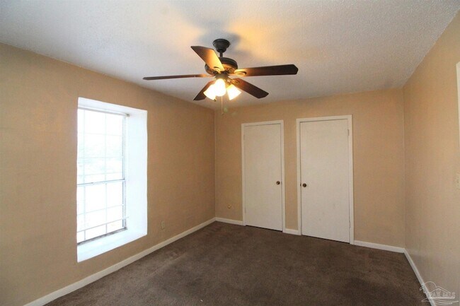 Building Photo - 600 Scenic Hwy