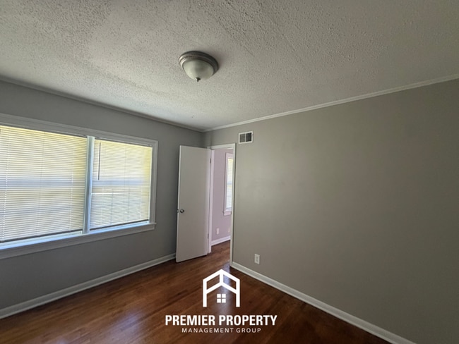 Building Photo - Charming 3BR Colonial Acres Cottage | All Hardwood Floors & Huge Fenced Yard