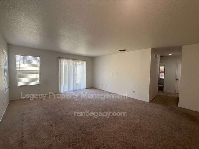Building Photo - 4329 Middlebury Way