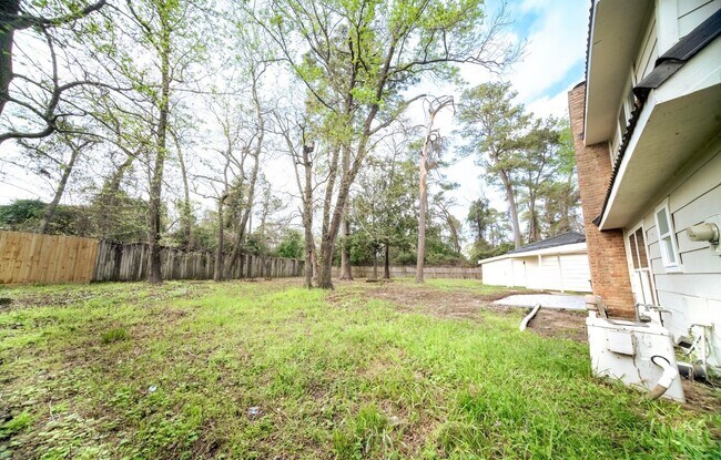 Building Photo - 3547 Glenwood Springs Dr