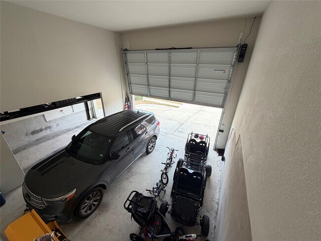 Building Photo - 8709 Moccasin Path