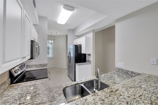 Building Photo - 3990 Loblolly Bay Dr