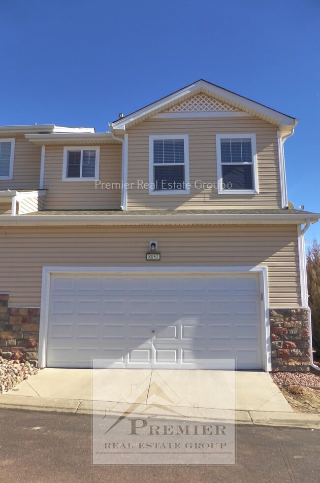 Building Photo - 8051 Elk River View