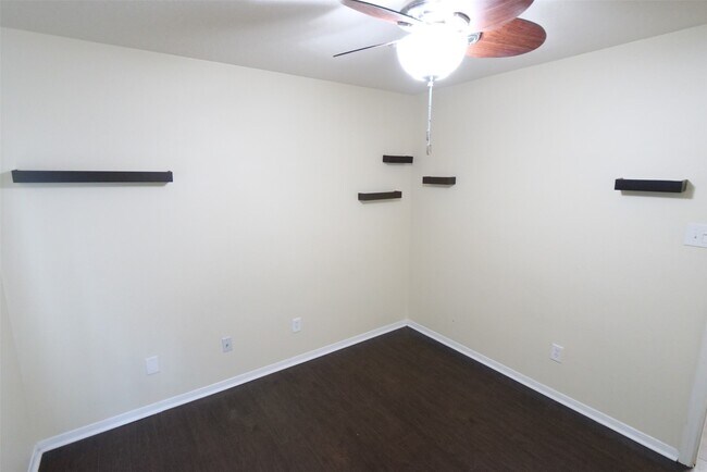 Building Photo - 22314 Spring Crossing Dr