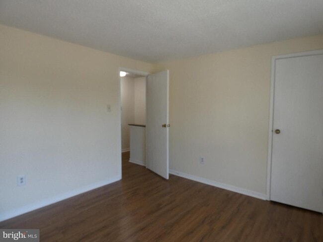 Building Photo - 103 S Lynchburg St