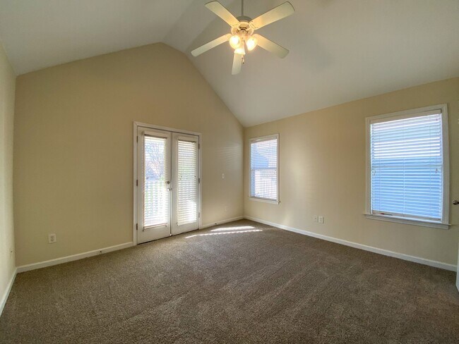 Building Photo - 3 bedroom 2.5 bathroom in Harbor Town Memphis