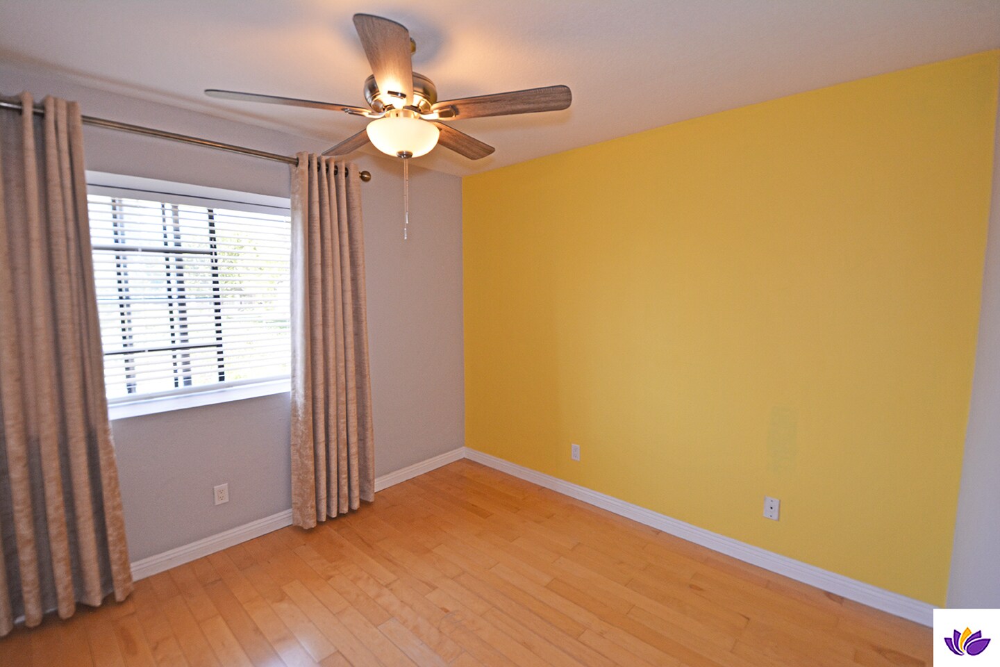 Building Photo - 23935 Ingomar St