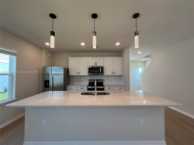 Building Photo - 16414 Grey Pne Dr