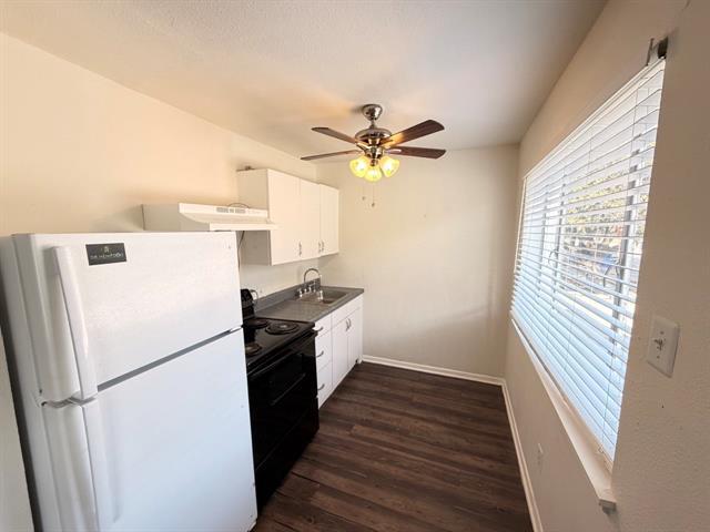 Building Photo - 4115 Douglas Ave