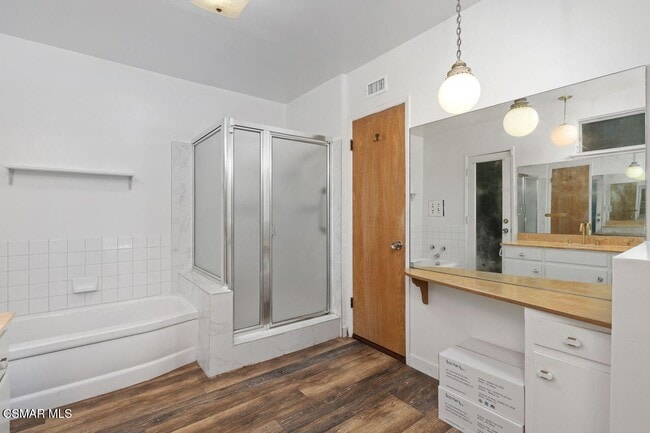 Building Photo - 5708 Wilhelmina Ave