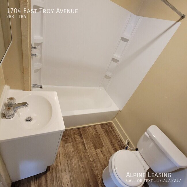 Building Photo - 1704 E Troy Ave