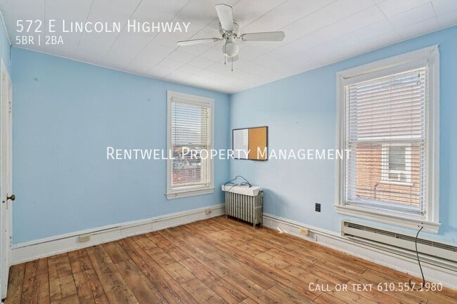 Building Photo - 572 Lincoln Hwy E