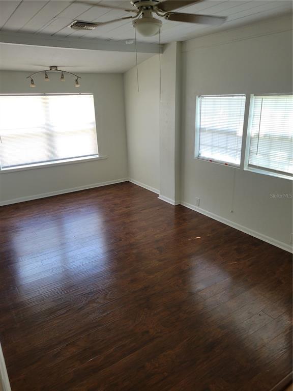 Building Photo - 825 Rosalia Dr