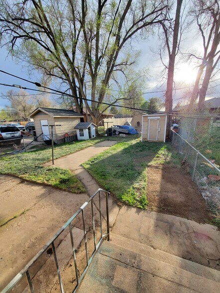 Building Photo - 311 -313 16th Ave Ct