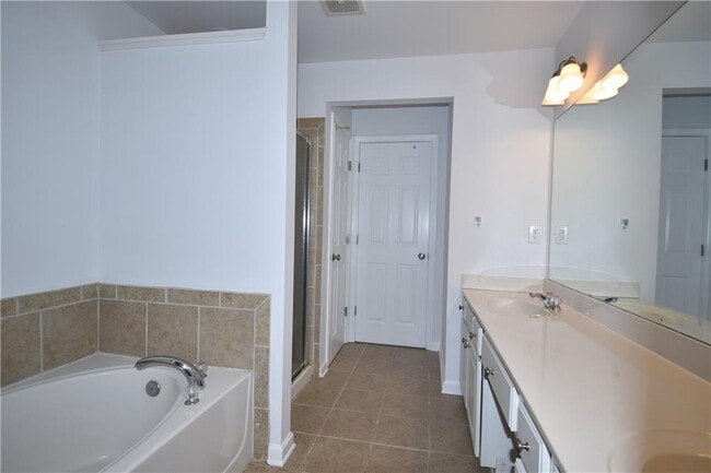 Building Photo - 3049 Hartright Bend Ct